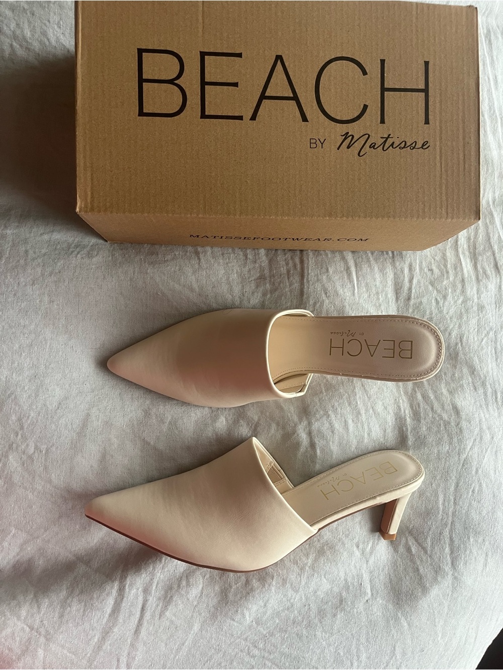 BEACH by Matisse Cream Pointed-Toe Mule Heels